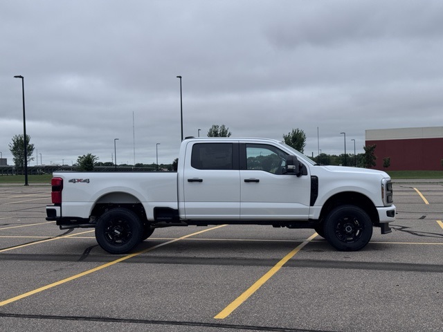 2025 Ford F-350 Super Duty XL