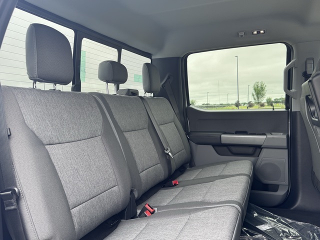 2025 Ford F-350 Super Duty XL