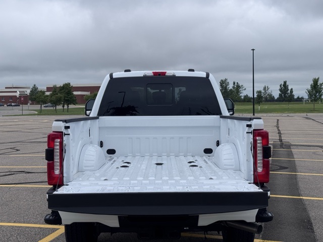 2025 Ford F-350 Super Duty XL