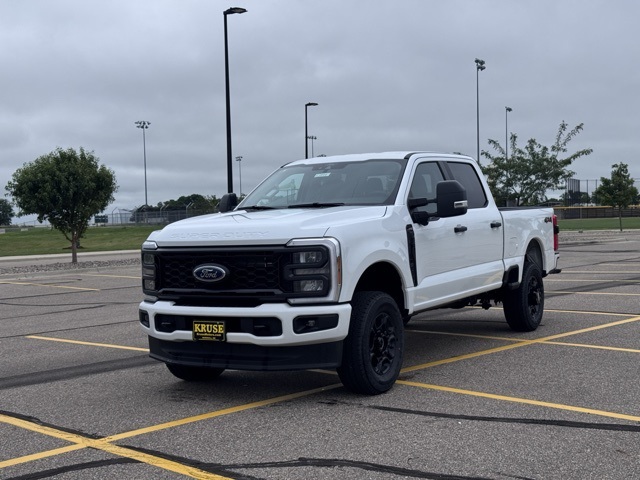 2025 Ford F-350 Super Duty XL