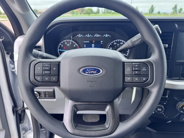 2025 Ford F-350 Super Duty XL