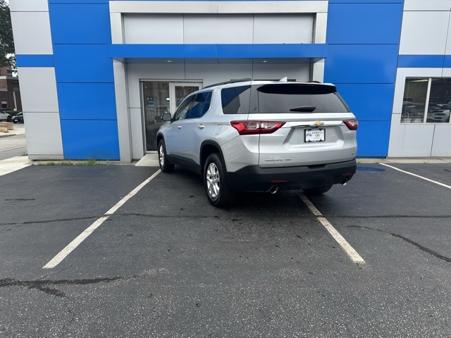 2021 Chevrolet Traverse Leather photo 4
