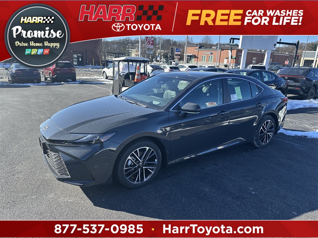 2026 Toyota Camry XLE's photo