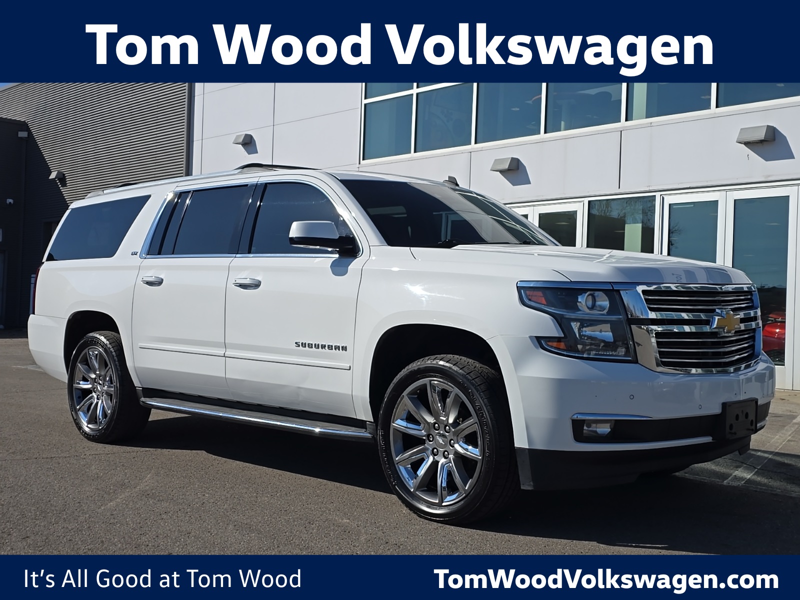 used 2015 Chevrolet Suburban car, priced at $15,000