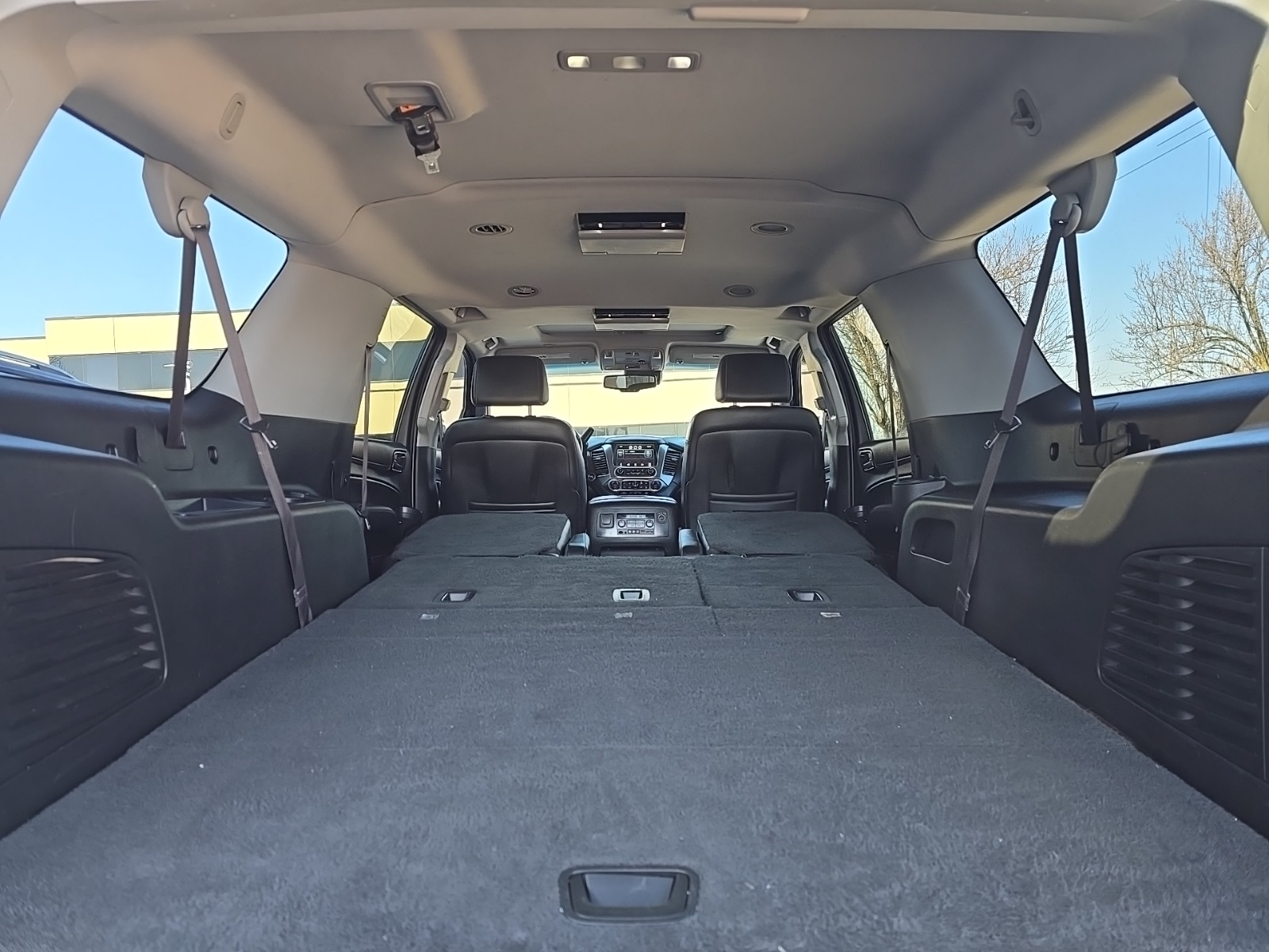 used 2015 Chevrolet Suburban car, priced at $15,000