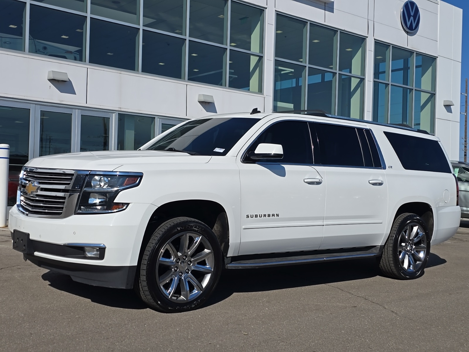 used 2015 Chevrolet Suburban car, priced at $15,000