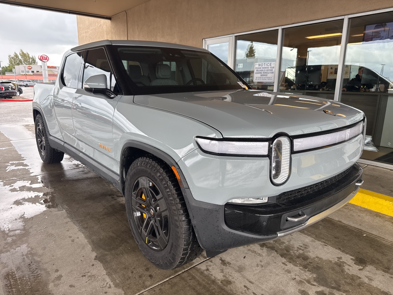 Used 2023 Rivian R1T Adventure with VIN 7FCTGAAAXPN026263 for sale in Vacaville, CA