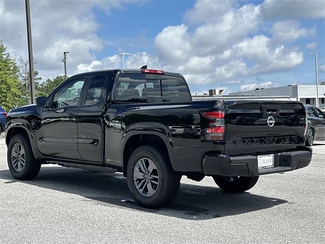 2025 Super Black Nissan Frontier SV RWD Truck