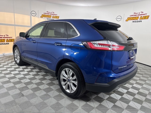 2022 Blue Metallic Ford Edge Titanium AWD SUV