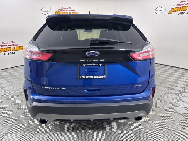 2022 Blue Metallic Ford Edge Titanium AWD SUV
