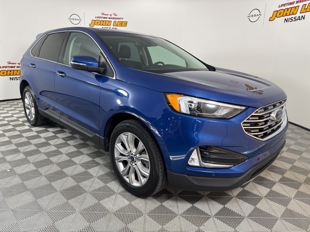 2022 Blue Metallic Ford Edge Titanium AWD SUV
