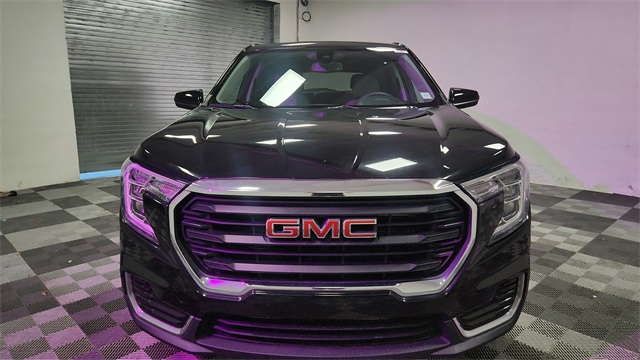 2024 GMC Terrain SLE FWD 2024 GMC Terrain SLE FWD