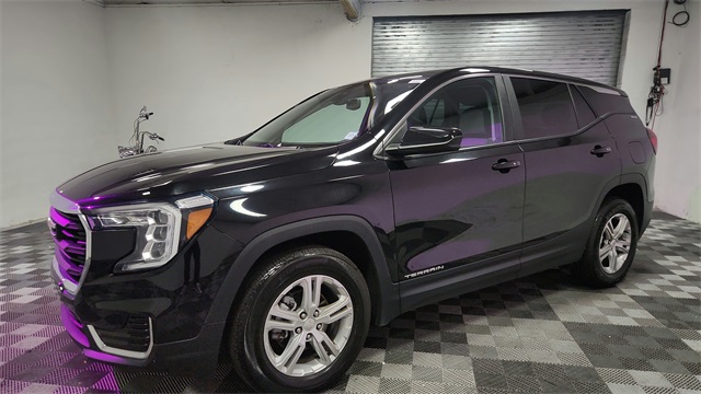 2024 GMC Terrain SLE FWD 2024 GMC Terrain SLE FWD