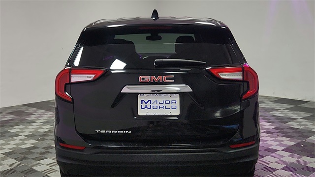 2024 GMC Terrain SLE FWD 2024 GMC Terrain SLE FWD
