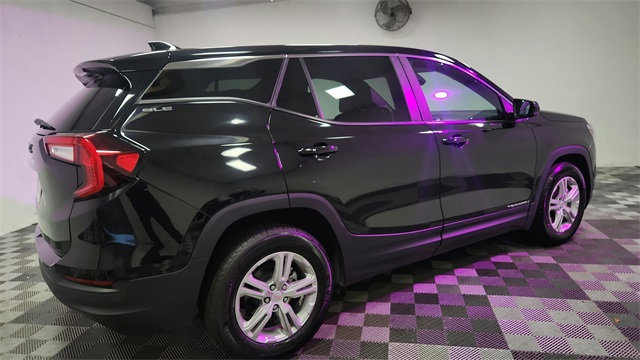 2024 GMC Terrain SLE FWD 2024 GMC Terrain SLE FWD
