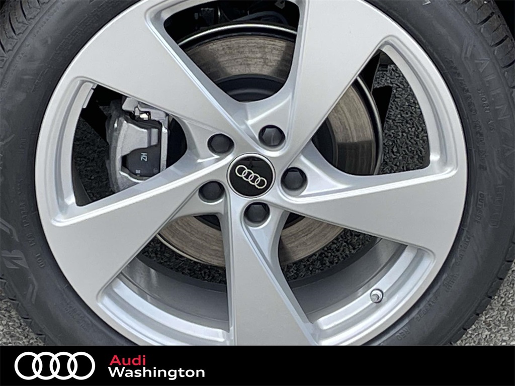 2025 Audi Q5 Premium Plus photo 10