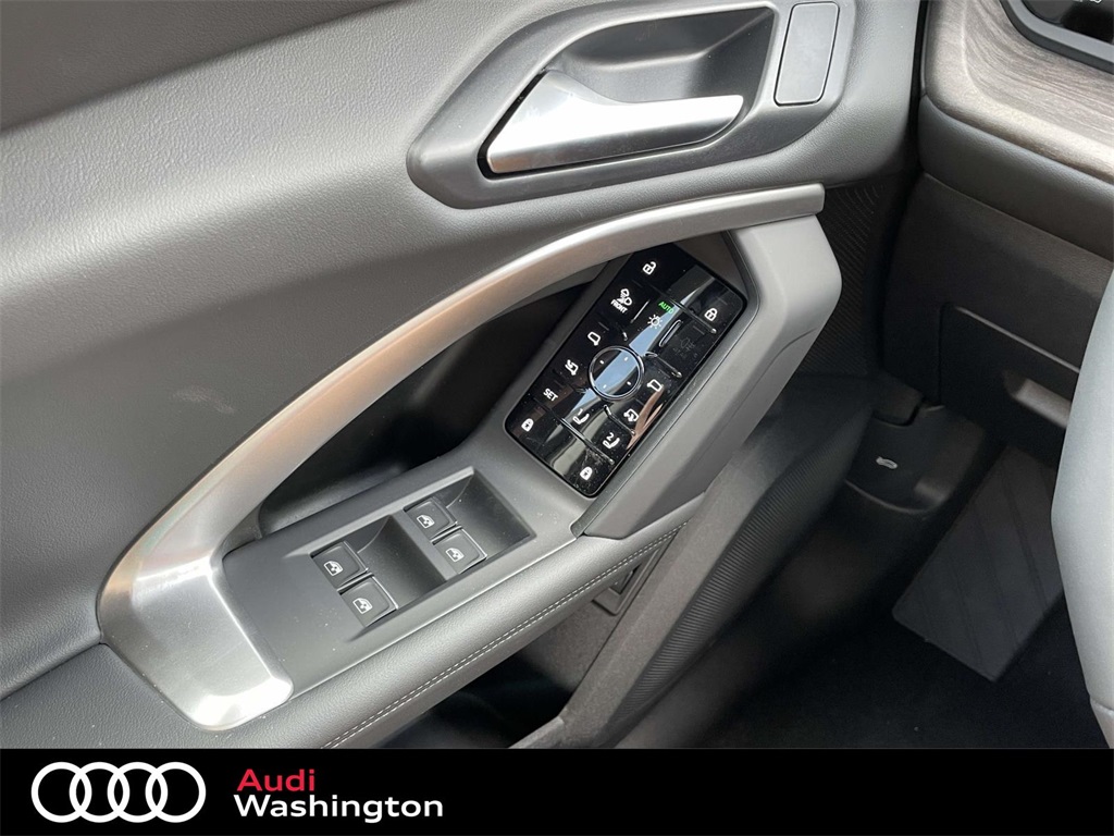 2025 Audi Q5 Premium Plus photo 27