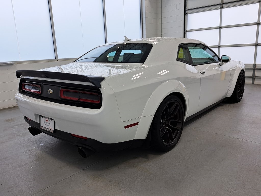 2022 Dodge Challenger R/T Scat Pack Widebody Coupe RWD 5