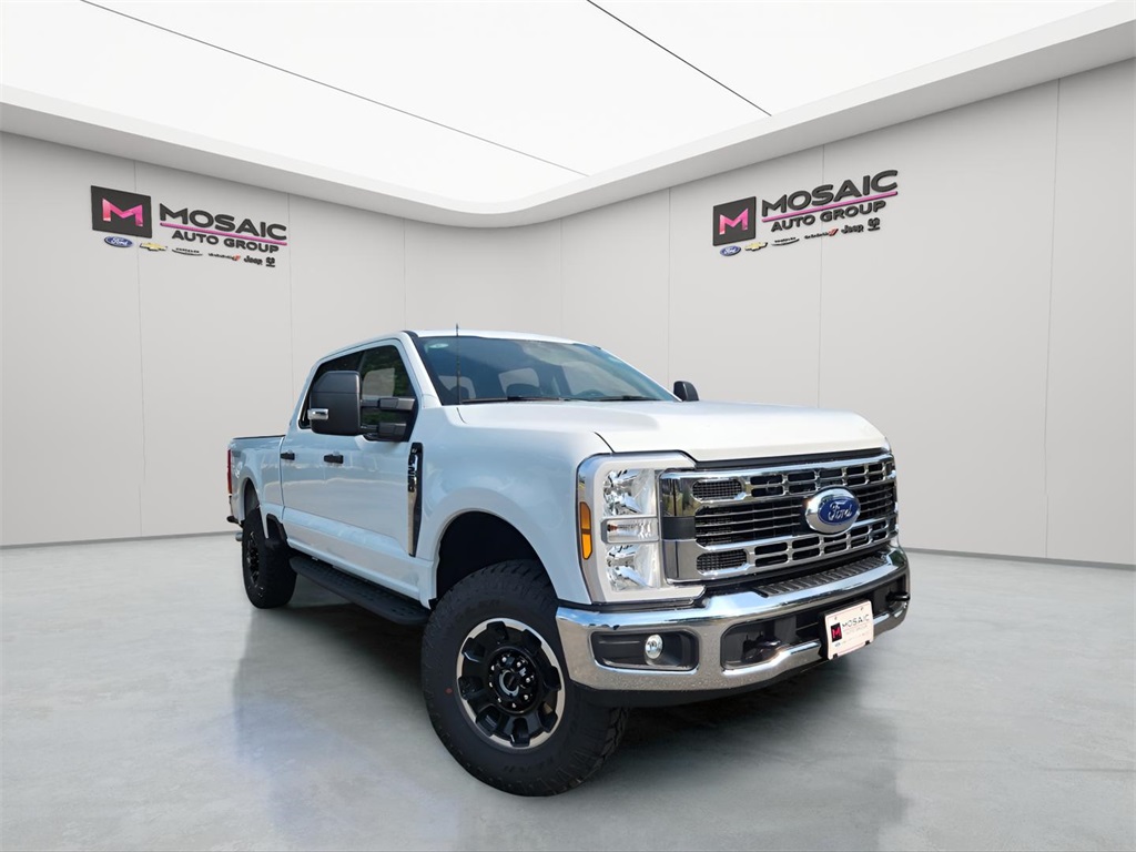 New 2025 Ford F-250SD XLT Trucks