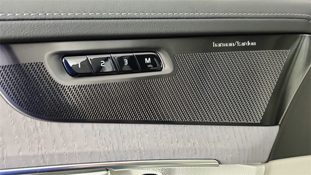 new 2026 Volvo XC90 car, priced at $75,155