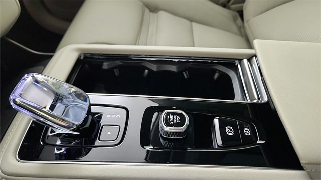 new 2026 Volvo XC90 car, priced at $75,155