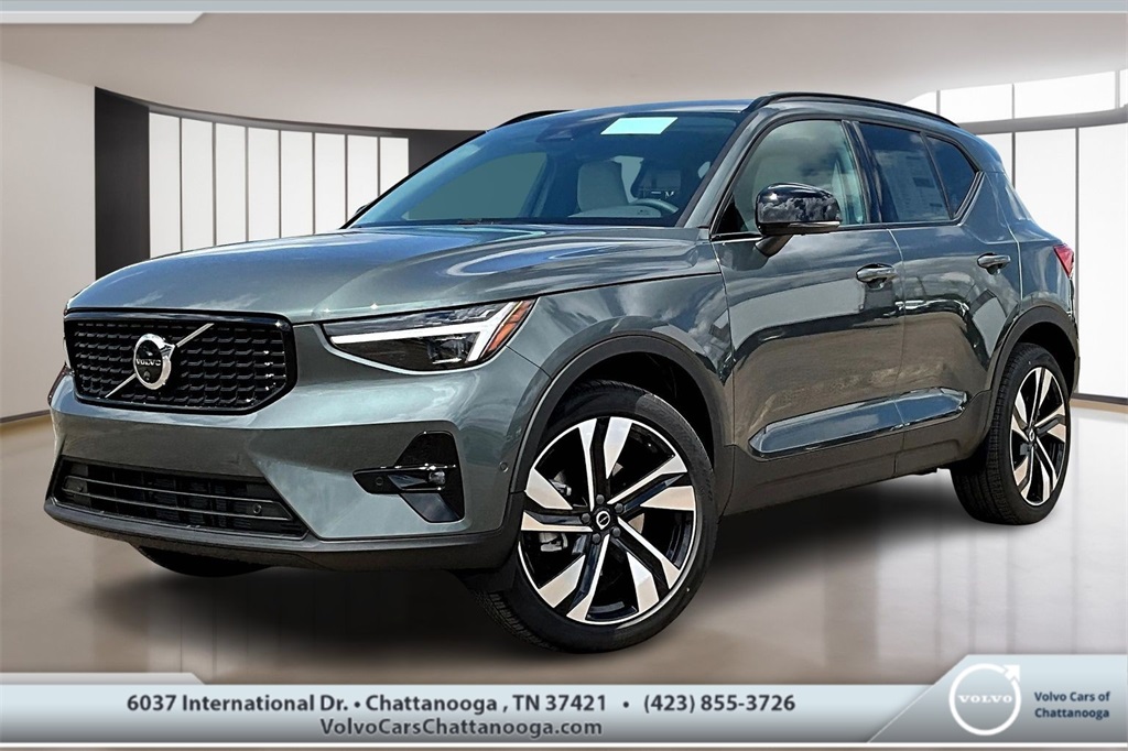 2026 Volvo XC40