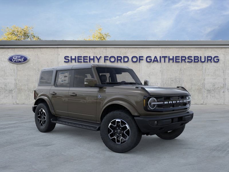 2025 Ford Bronco 4-Door Outer Banks's photo