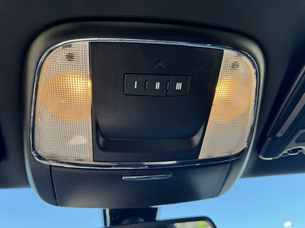 2021 Dodge Charger GT:16977P