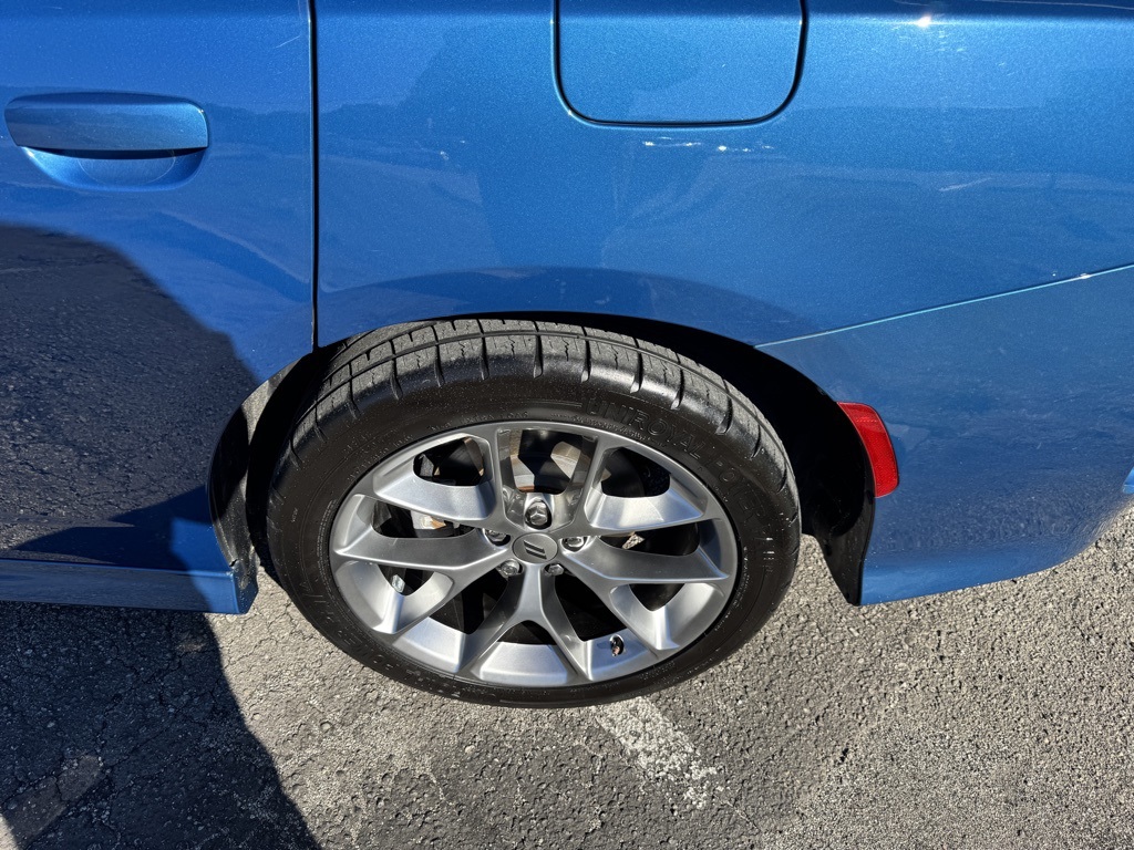 2021 Dodge Charger GT:16977P