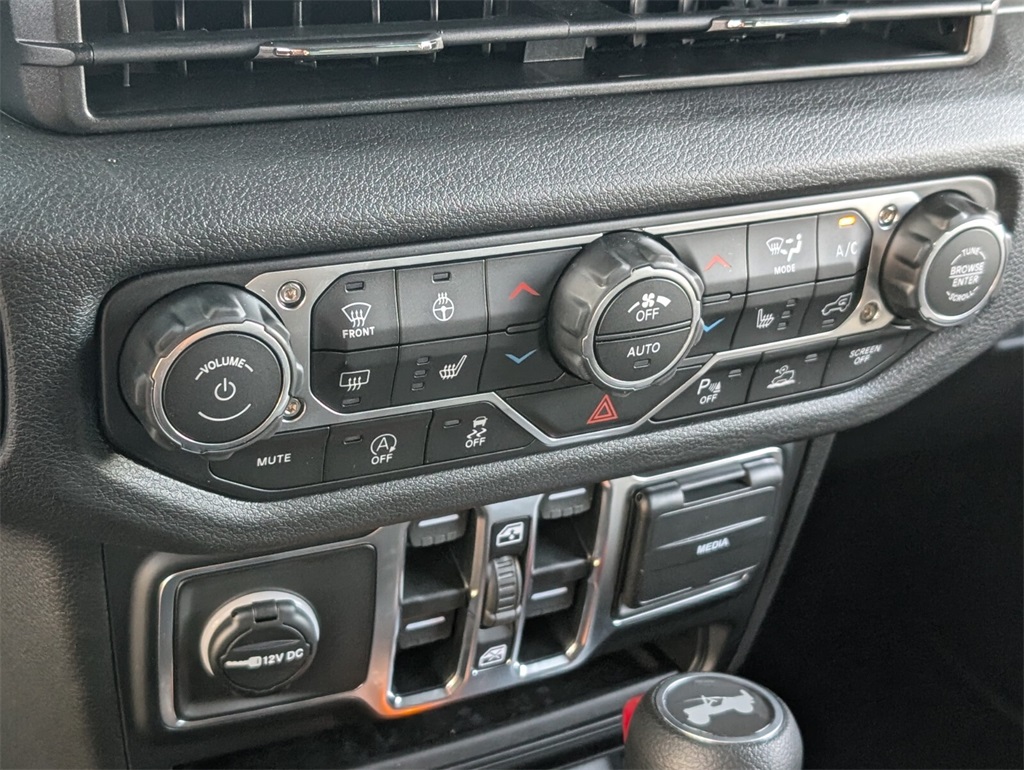 new 2026 Jeep Wrangler car, priced at $44,575