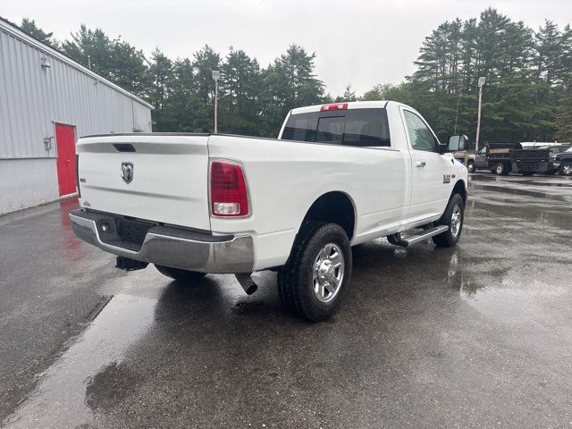 2017 Ram 3500 SLT photo 5