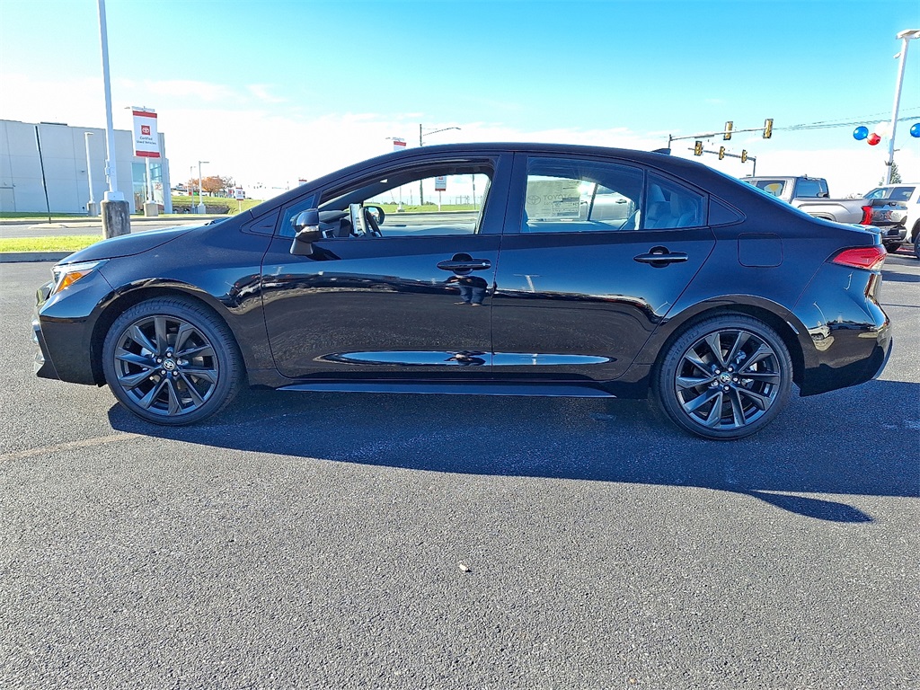 2026 Toyota Corolla SE photo 4