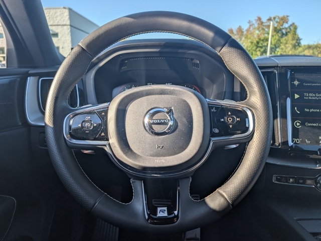 2019 Volvo XC60 T5 R-Design photo 13