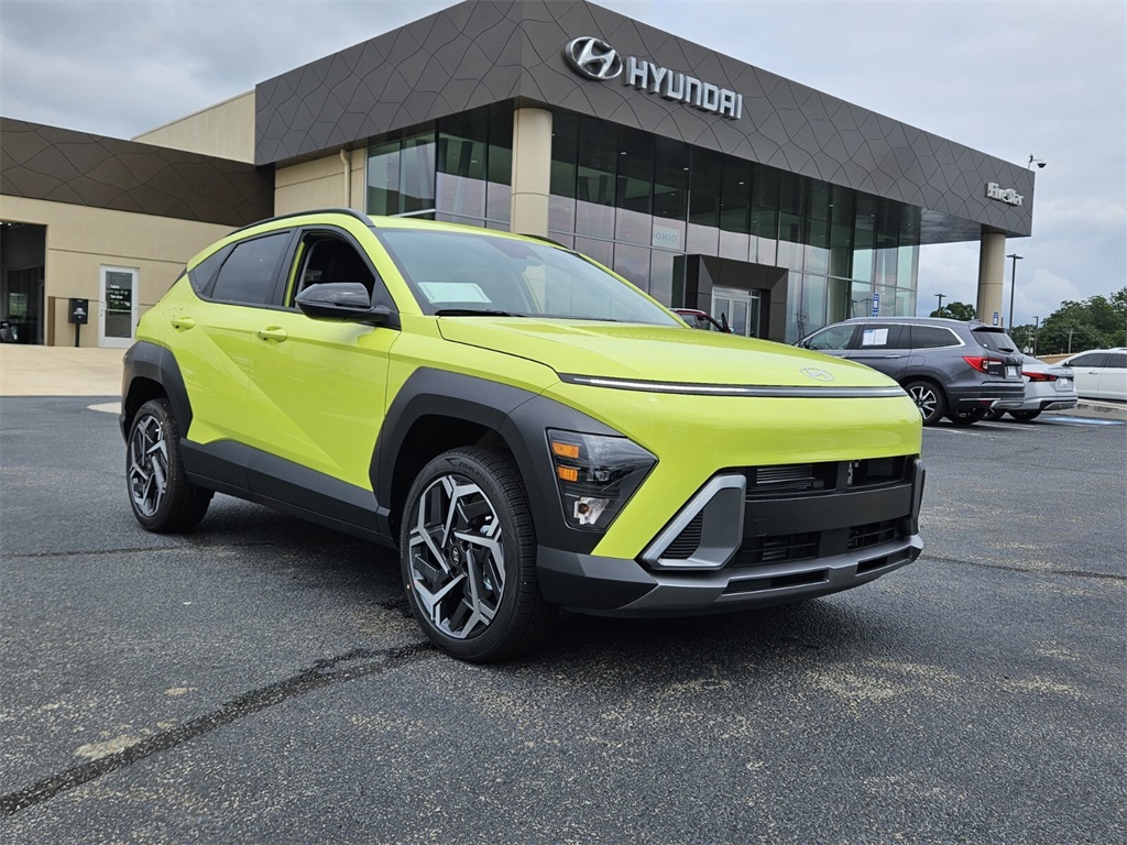 2026 Hyundai Kona SEL Premium's photo