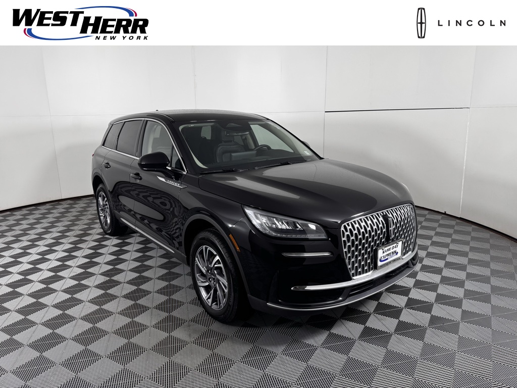 2025 Lincoln Corsair Premiere's photo