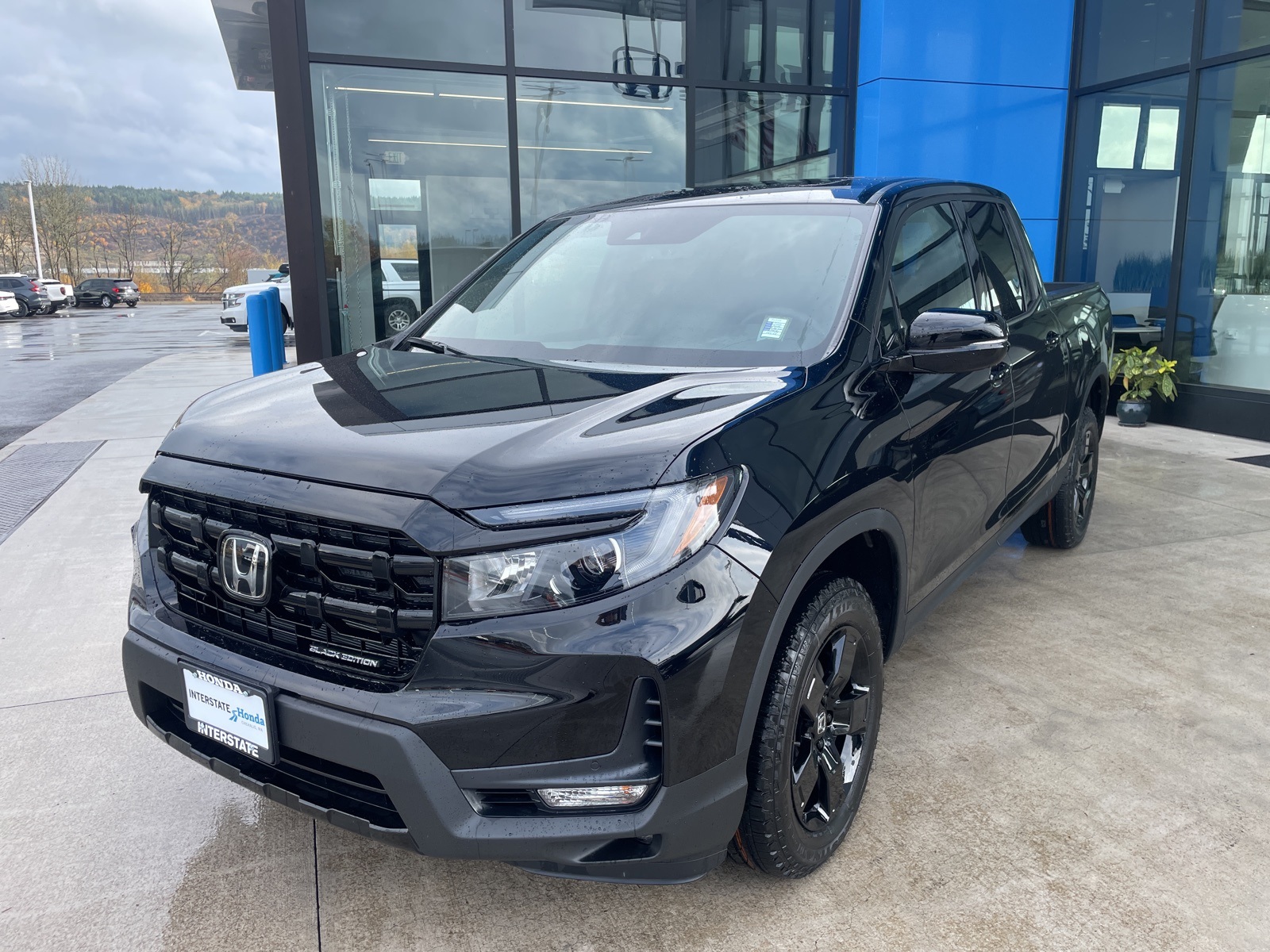 2026 Honda Ridgeline Black Edition's photo