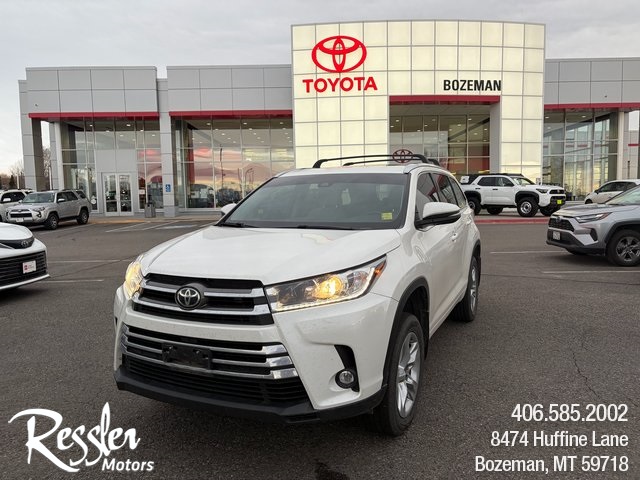 2019 Toyota Highlander Limited's photo