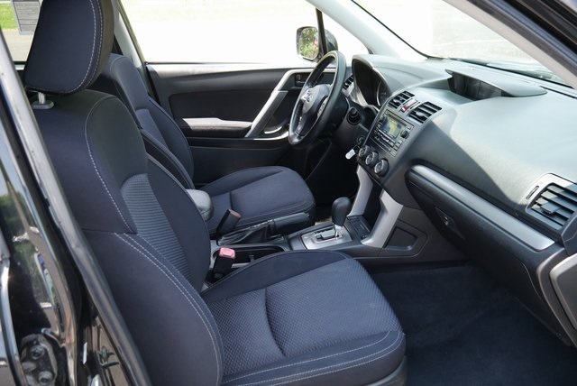 2015 Subaru Forester 2.5i Premium photo