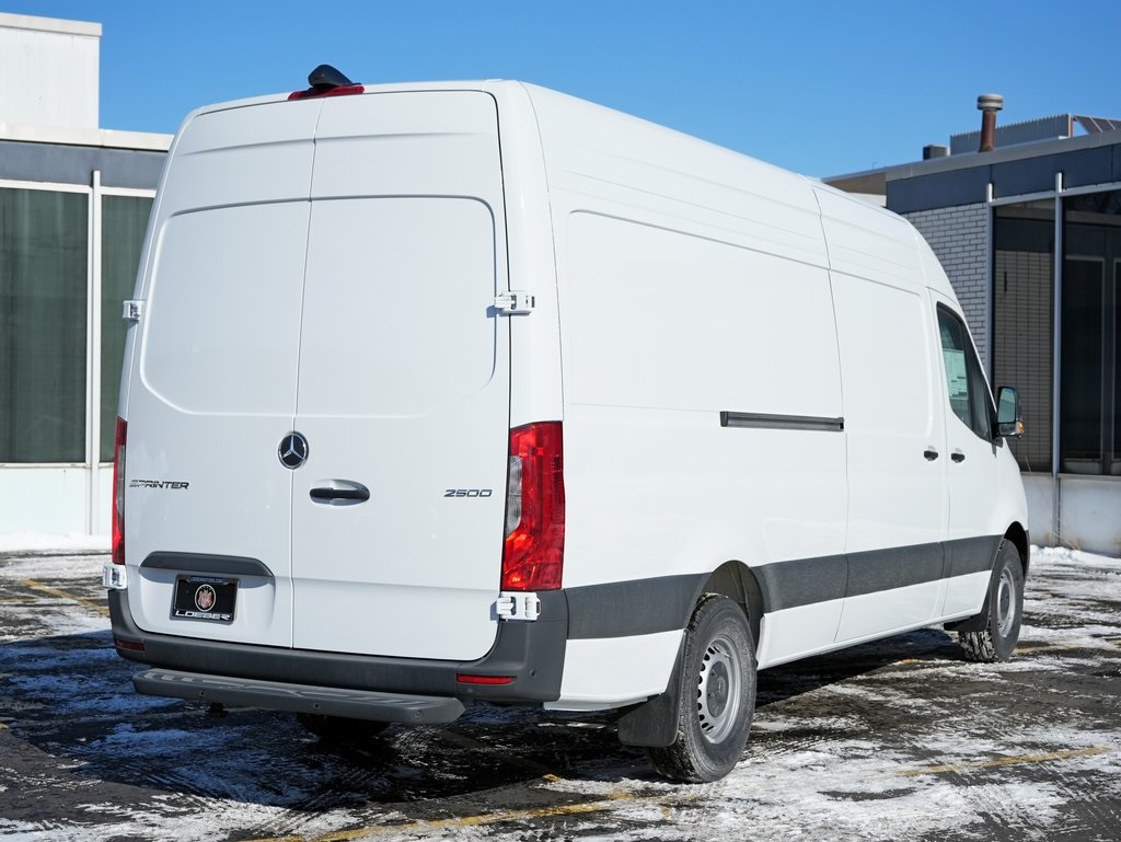 new 2026 Mercedes-Benz Sprinter 2500 car, priced at $62,685