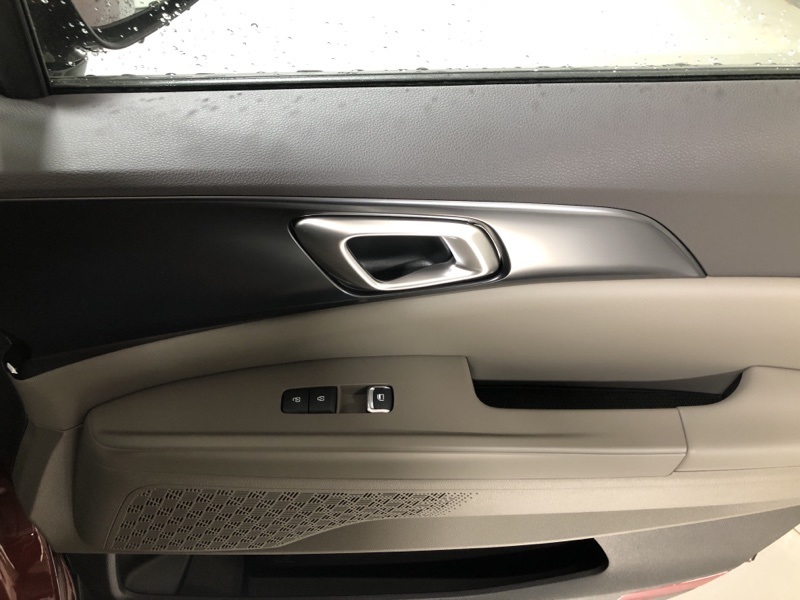 2026 Kia Carnival LXS photo 14