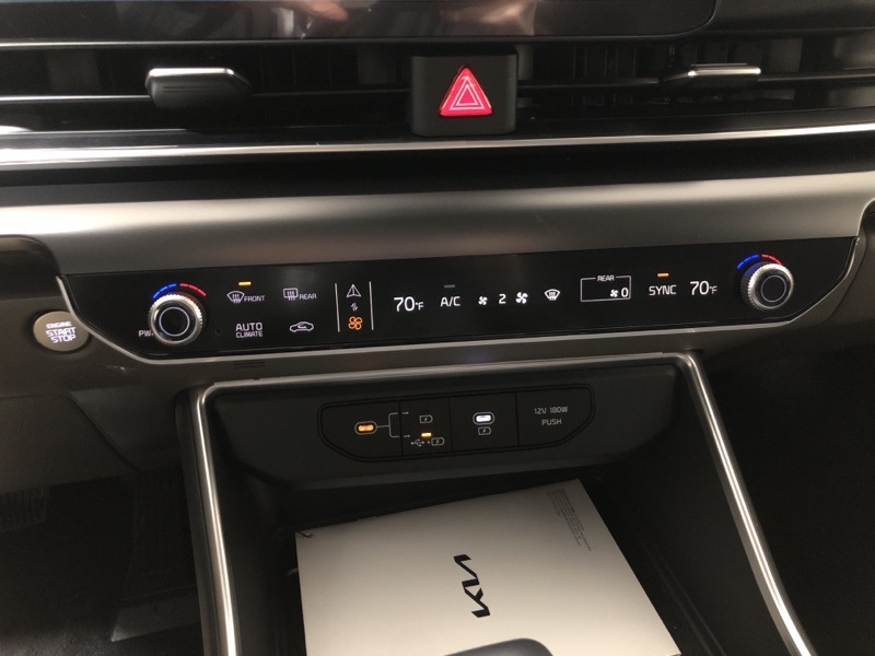 2026 Kia Carnival LXS photo 29