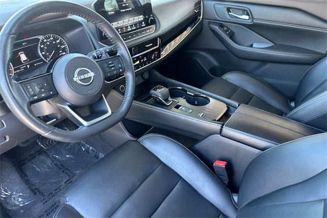 2022 Nissan Rogue SL photo 10