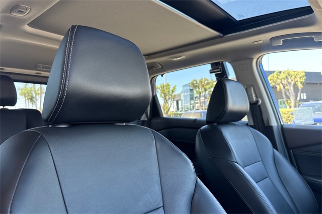 2022 Nissan Rogue SL photo 20