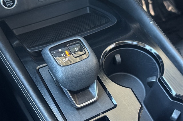 2022 Nissan Rogue SL photo 25