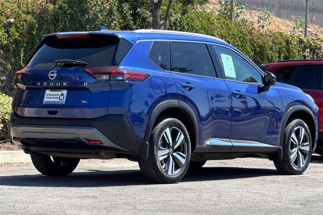 2022 Nissan Rogue SL photo 4