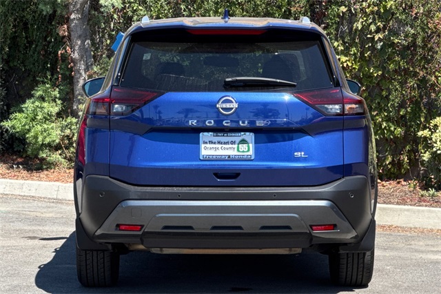 2022 Nissan Rogue SL photo 5