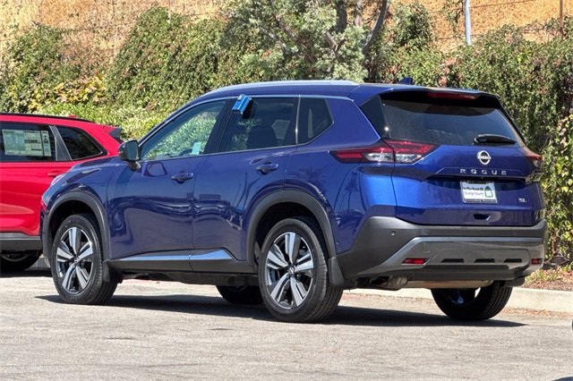2022 Nissan Rogue SL photo 6