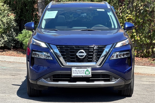 2022 Nissan Rogue SL photo 9