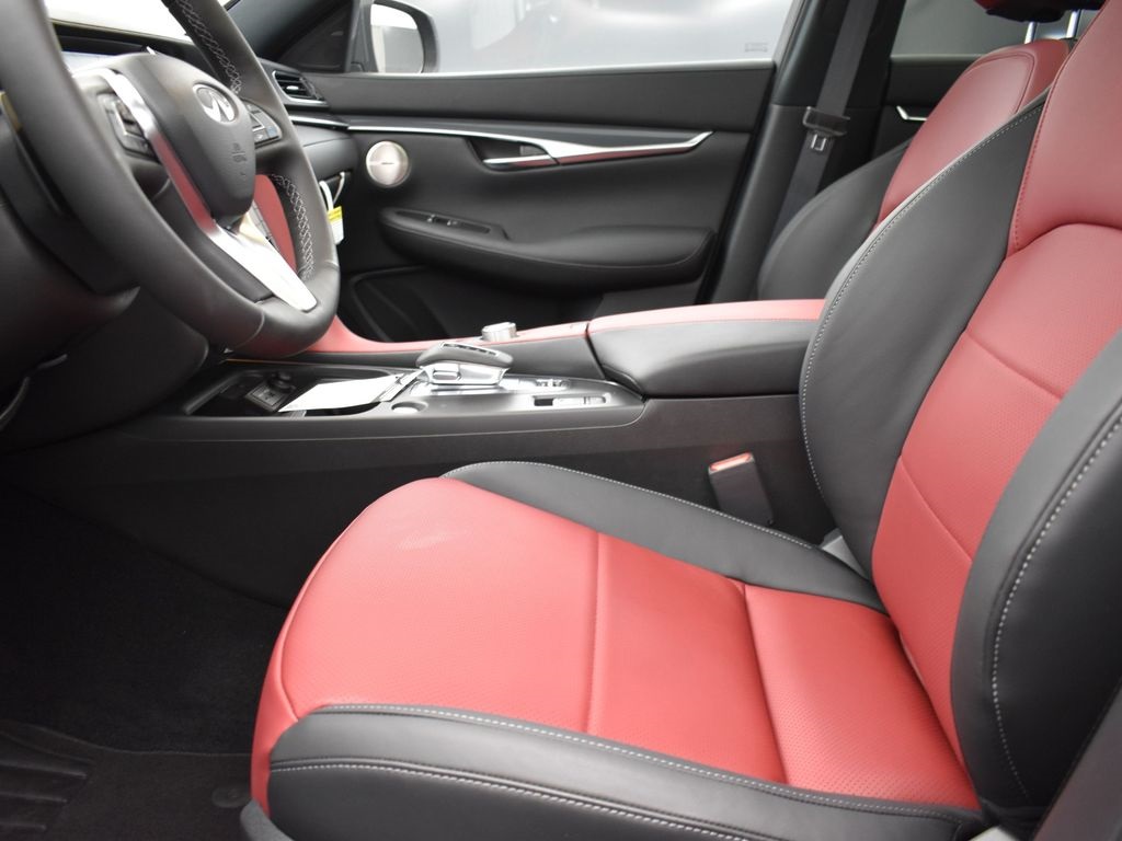 2025 Obsidian Infiniti QX50 SPORT AWD SUV