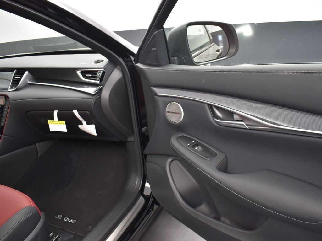 2025 Obsidian Infiniti QX50 SPORT AWD SUV